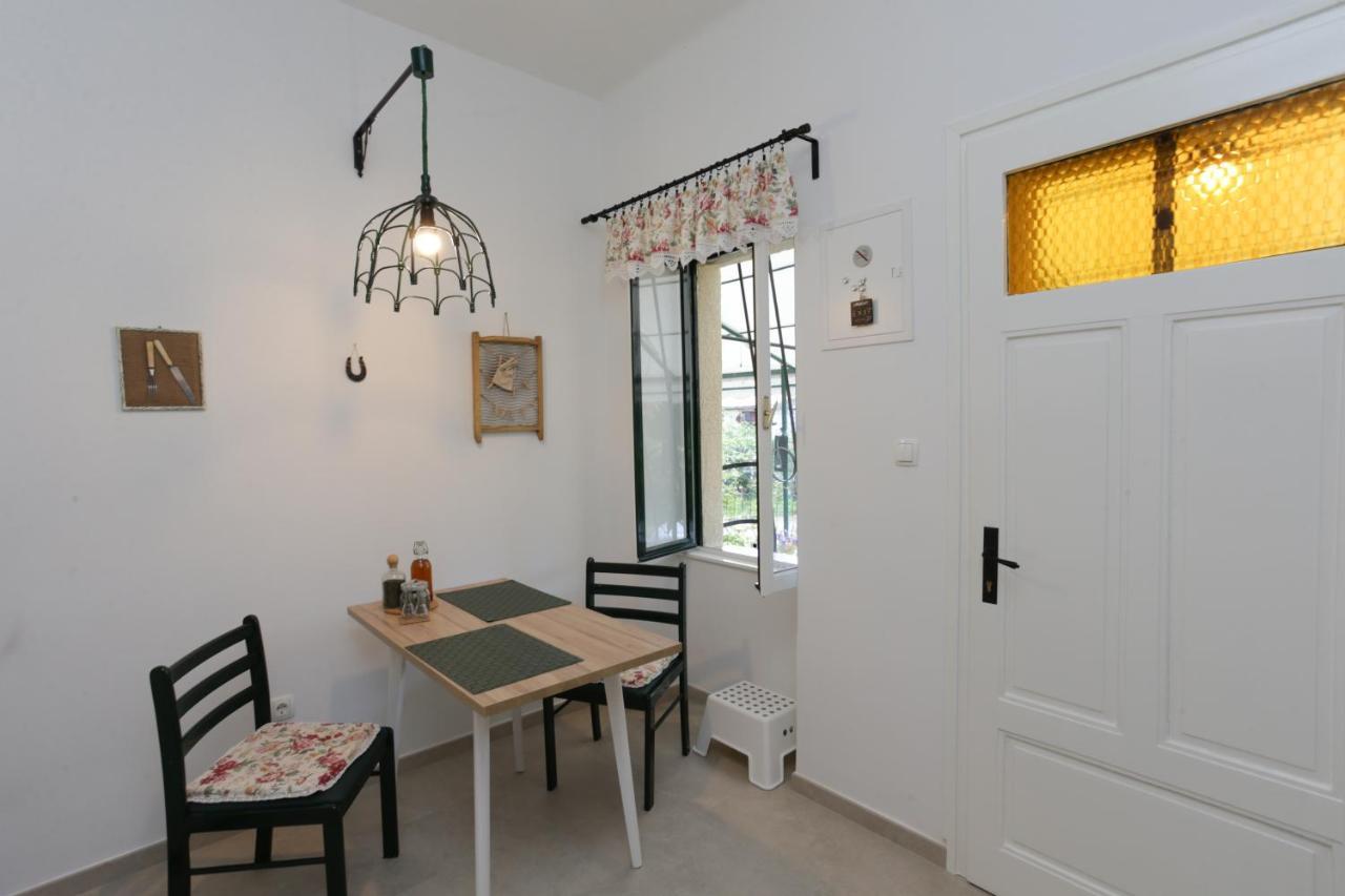 Depadansa Lisette Hotel Криквеница Екстериор снимка